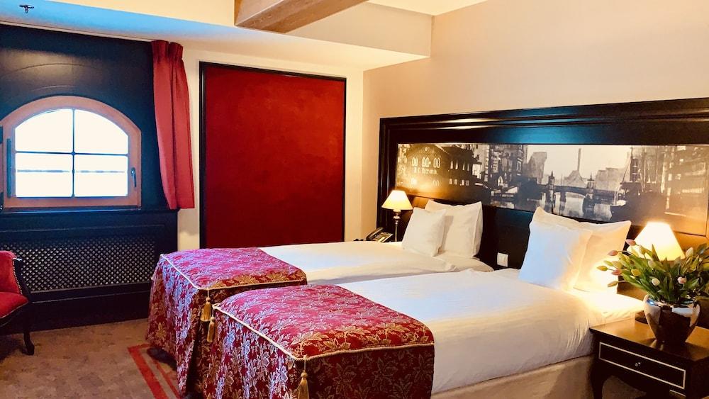 Hotel Gdansk Boutique Exterior foto A room at the hotel