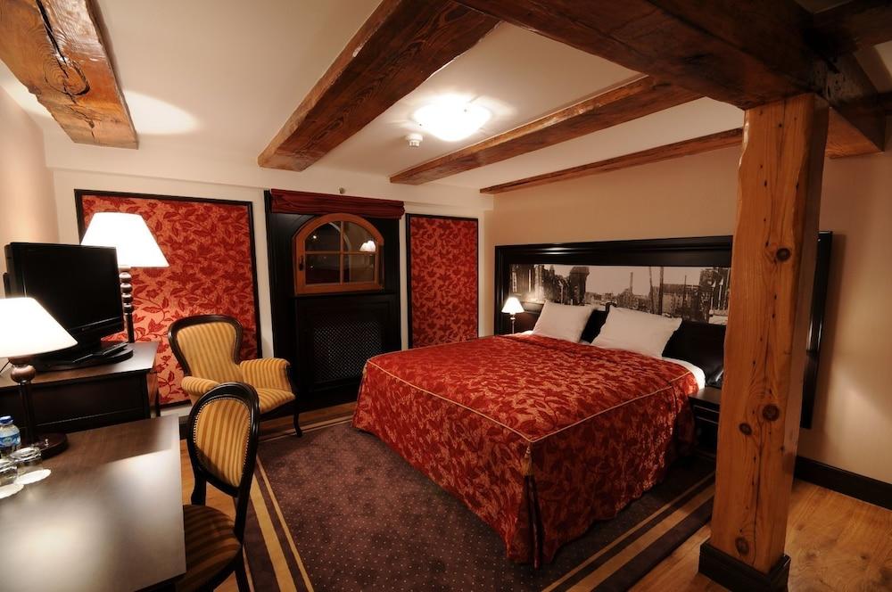 Hotel Gdansk Boutique Exterior foto A room at the hotel