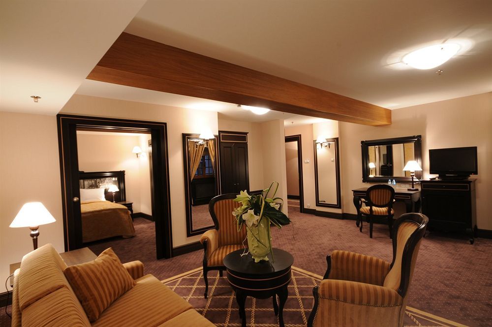 Hotel Gdansk Boutique Exterior foto Suite